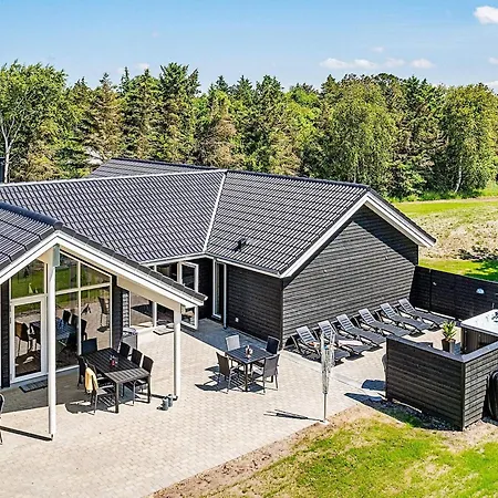 5 Star Holiday Home In Blavand
