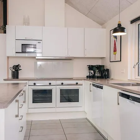 5 Star Holiday Home In Blavand * Blåvand